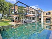 Villa avec piscine et jardin