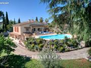 Villa 7 pièces 170 m²