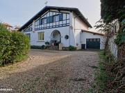 Villa 7 pièces 170 m²