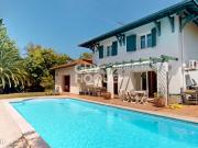 Villa 7 pièces 184 m²