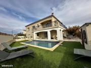 Villa 7 pièces 186 m²