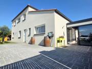 Villa 7 pièces 195 m²