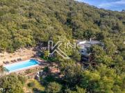 Villa 7 pièces 200 m²