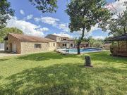 Villa 7 pièces 219 m²