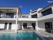 Villa 7 pièces 220 m²