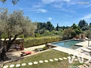 Villa 7 pièces 221 m²