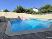 Villa 7 pièces 233 m²