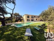 Villa 7 pièces 243 m²