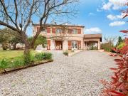 Villa 7 pièces 250 m²