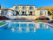 Villa 7 pièces 262 m2