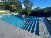 Villa 7 pièces 265 m²