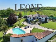 Villa 7 pièces 270 m²