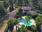 Villa 7 pièces 300 m²