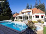 Villa 7 pièces 300 m²