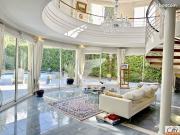 Villa 7 pièces 310 m²