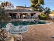 Villa 7 pièces 328 m²