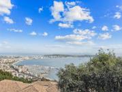 Villa avec piscine et jardin