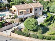 Villa 8 pièces 180 m²