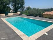 Villa 8 pièces 200 m²
