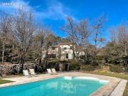 Villa 8 pièces 200 m²