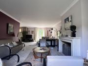 Villa 8 pièces 214 m²