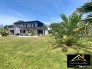 Villa 8 pièces 221 m²