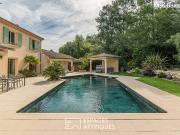 Villa 6 pièces 223 m²