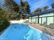 Villa 8 pièces 230 m²