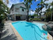 Villa 8 pièces 235 m²