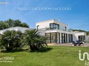 Villa 8 pièces 240 m²