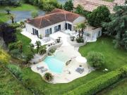 Villa 8 pièces 245 m²