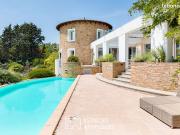 Villa 8 pièces 255 m²