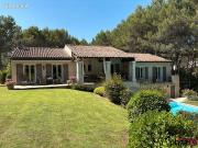 Villa 8 pièces 259 m²
