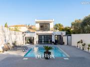 Villa 8 pièces 270 m²