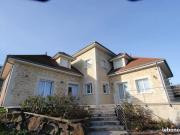 Villa 8 pièces 270 m²