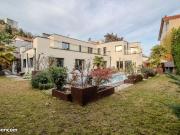 Villa 8 pièces 280 m²