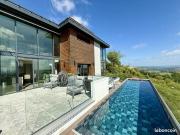 Villa 8 pièces 294 m²