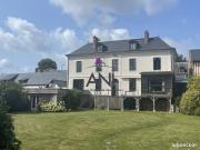 Villa 8 pièces 311 m²