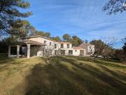 Villa 8 pièces 315 m²