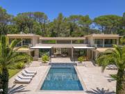 Villa 8 pièces 393 m²