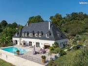 Villa 8 pièces 396 m²