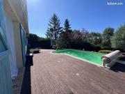 Villa 9 pièces 215 m²