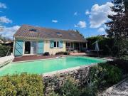 Villa 9 pièces 215 m²