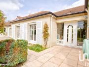 Villa 9 pièces 217 m²