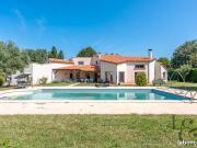 Villa 9 pièces 220 m²