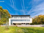 Villa 9 pièces 265 m²