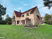 Villa 9 pièces 273 m²