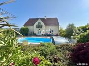 Villa 9 pièces 275 m²