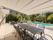 Villa 9 pièces 283 m²