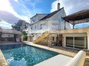 Villa 9 pièces 295 m²